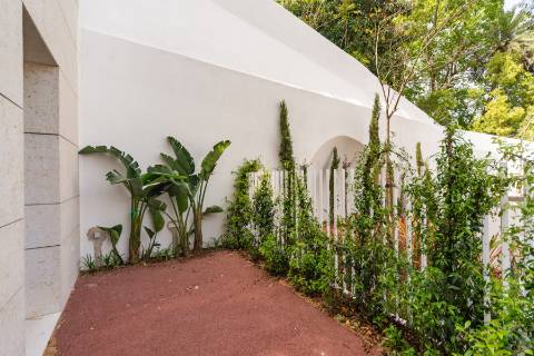 Apartamento T2 duplex mobilado, novo a estrear no Príncipe Real, Junto ao Jardim Botânico de Lisboa