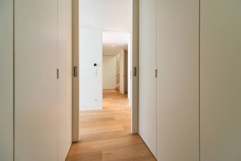 Apartamento T2 duplex mobilado, novo a estrear no Príncipe Real, Junto ao Jardim Botânico de Lisboa