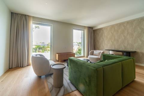 Apartamento T2 mobilado, novo a estrear no Príncipe Real, Junto ao Jardim Botânico de Lisboa