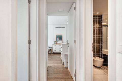 Apartamento Moderno T2 com Elevador, Garagem e Arrecadação na Estrela, Lisboa