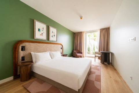 Apartamento T2 mobilado, novo a estrear no Príncipe Real, Junto ao Jardim Botânico de Lisboa