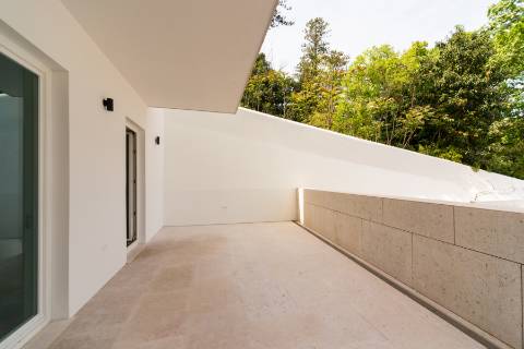 Apartamento T2 mobilado, novo a estrear no Príncipe Real, Junto ao Jardim Botânico de Lisboa