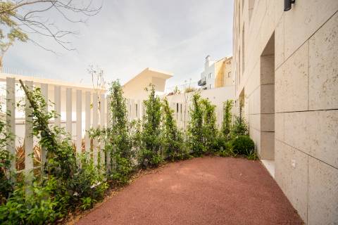 Apartamento T2 mobilado, novo a estrear no Príncipe Real, Junto ao Jardim Botânico de Lisboa