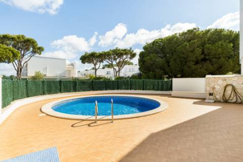 Moradia em banda V3+2 Vilamoura