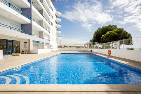 Apartamento T2 - Frente Mar, Quarteira