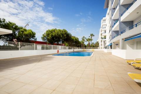 Apartamento T2 - Frente Mar, Quarteira