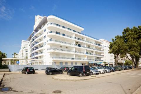 Apartamento T2 - Frente Mar, Quarteira