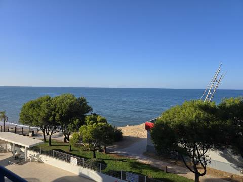 Apartamento T2 - Frente Mar, Quarteira