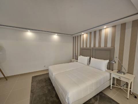 Moradia em banda V3 - The Crest