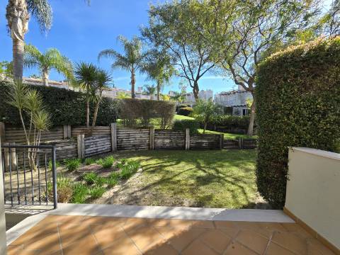 Moradia em banda V3 - The Crest