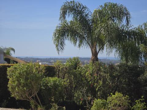 Moradia em banda V3 - The Crest