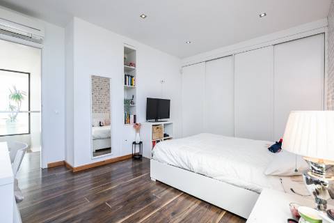 Moradia V4 - Perto da Praia de Faro