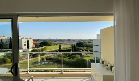 Fantástico apartamento triplex com vista Mar/Golf/Piscina