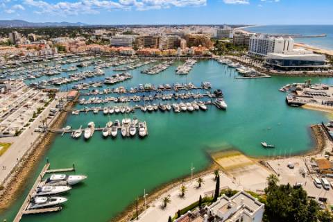Apartamento T2 - Com vista para a marina de Vilamoura