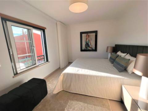 Moradia V3 em condominio fechado- Alcantarilha Orange- novo