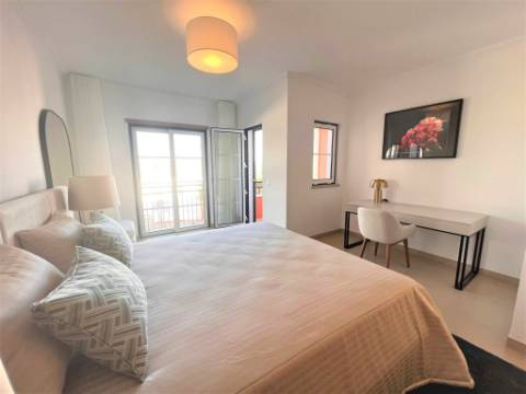 Moradia V3 em condominio fechado- Alcantarilha Orange- novo