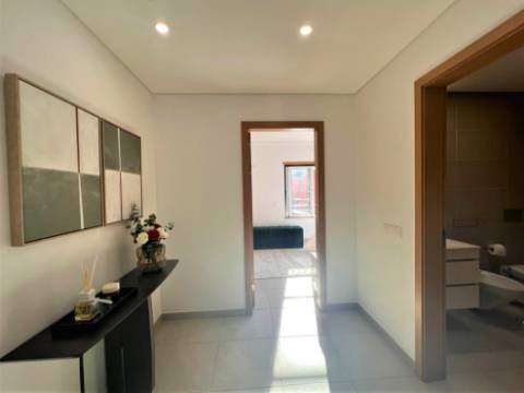 Moradia V3 em condominio fechado- Alcantarilha Orange- novo