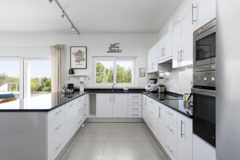 Moradia contemporânea V4 - Loulé