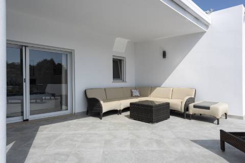 Moradia contemporânea V4 - Loulé