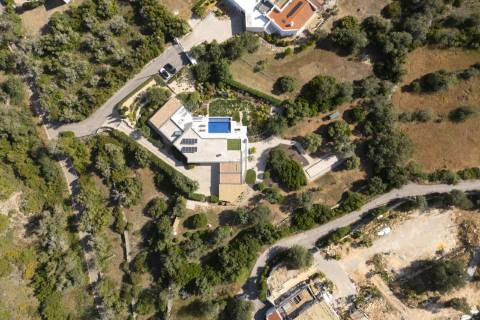 Moradia contemporânea V4 - Loulé