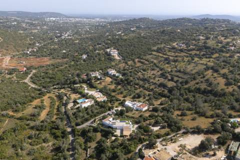 Moradia contemporânea V4 - Loulé