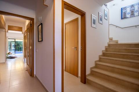 Moradia V4 - Guia, Albufeira