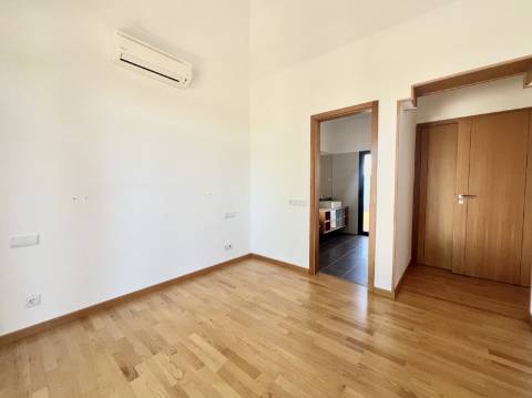 Moradia V4 - Guia, Albufeira