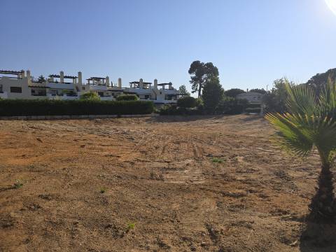 Terreno Frente Golf - Vila Sol