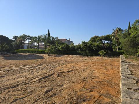 Terreno Frente Golf - Vila Sol