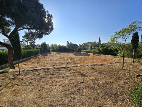 Terreno Frente Golf - Vila Sol