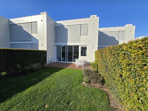 Moradia em banda V2 - Vilamoura