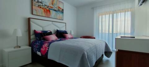 Apartamento T2- Quarteira