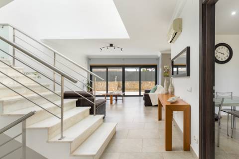 Moradia V3 + 1 - Quarteira