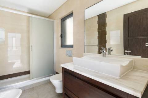 Moradia V3 + 1 - Quarteira