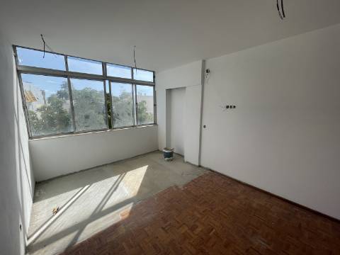 Venda - Apartamento T3 em Loulé