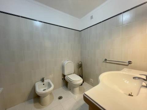 Venda - Apartamento T3 em Loulé