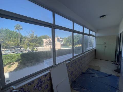 Venda - Apartamento T3 em Loulé