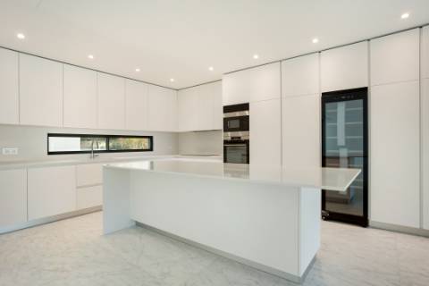 Moradia Contemporânea de 4 Quartos - Vista Victoria Golf Course , Vilamoura