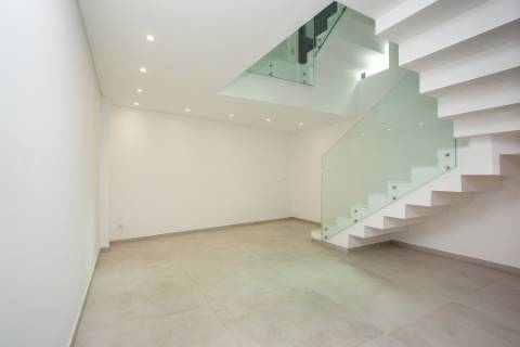 Moradia Contemporânea de 4 Quartos - Vista Victoria Golf Course , Vilamoura