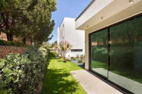 Moradia Contemporânea de 4 Quartos - Vista Victoria Golf Course , Vilamoura