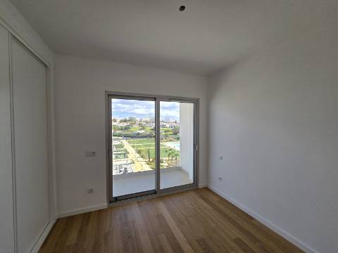 Magnífica Penthouse T2 com Roof Top - Albufeira