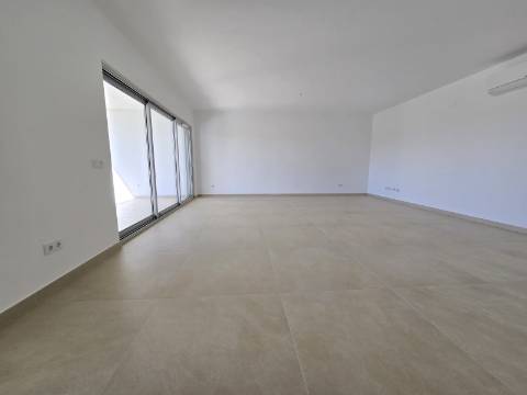 Magnífica Penthouse T2 com Roof Top - Albufeira