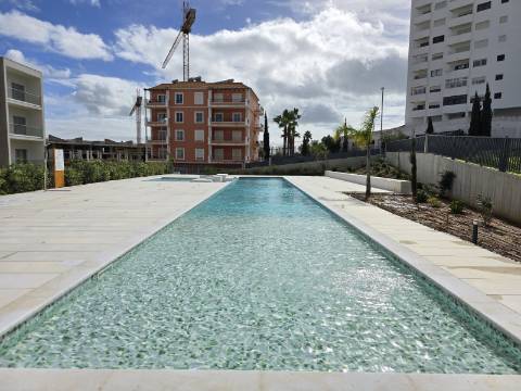 Magnífica Penthouse T2 com Roof Top - Albufeira