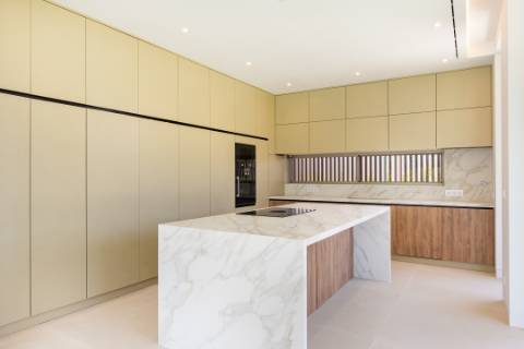 Luxuosa V6 - Cascais