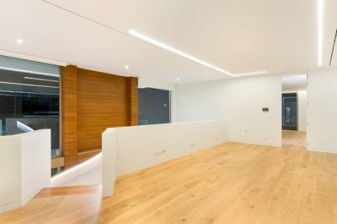 Luxuosa V6 - Cascais