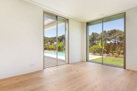 Luxuosa V6 - Cascais