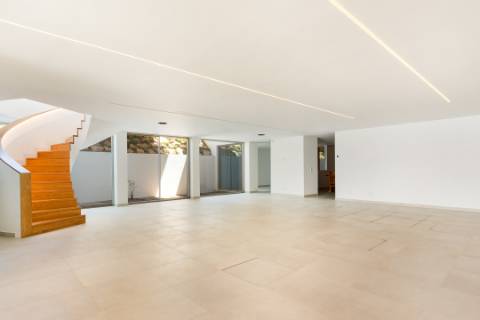 Luxuosa V6 - Cascais