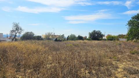 Terreno com projeto aprovado- Santa Bárbara de Nexe