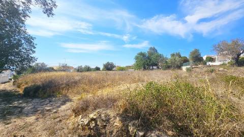 Terreno com projeto aprovado- Santa Bárbara de Nexe