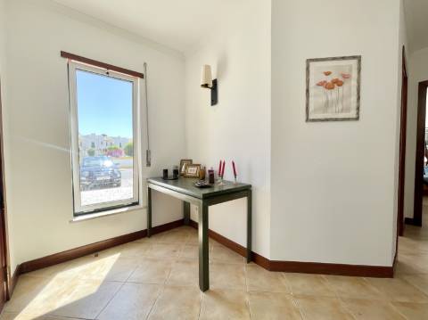 Venda - Apartamento T2 em Albufeira